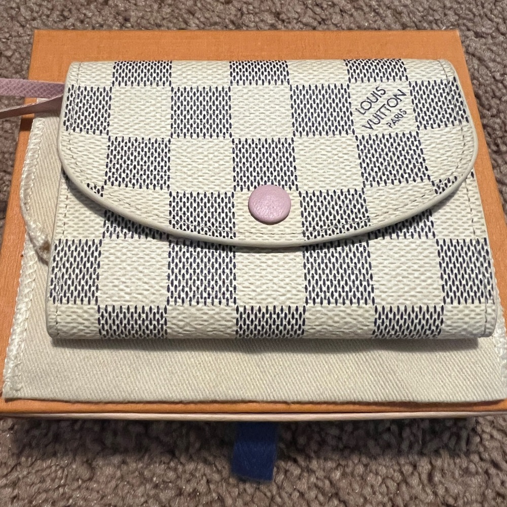 **SOLD** Louis Vuitton Rosalie Wallet